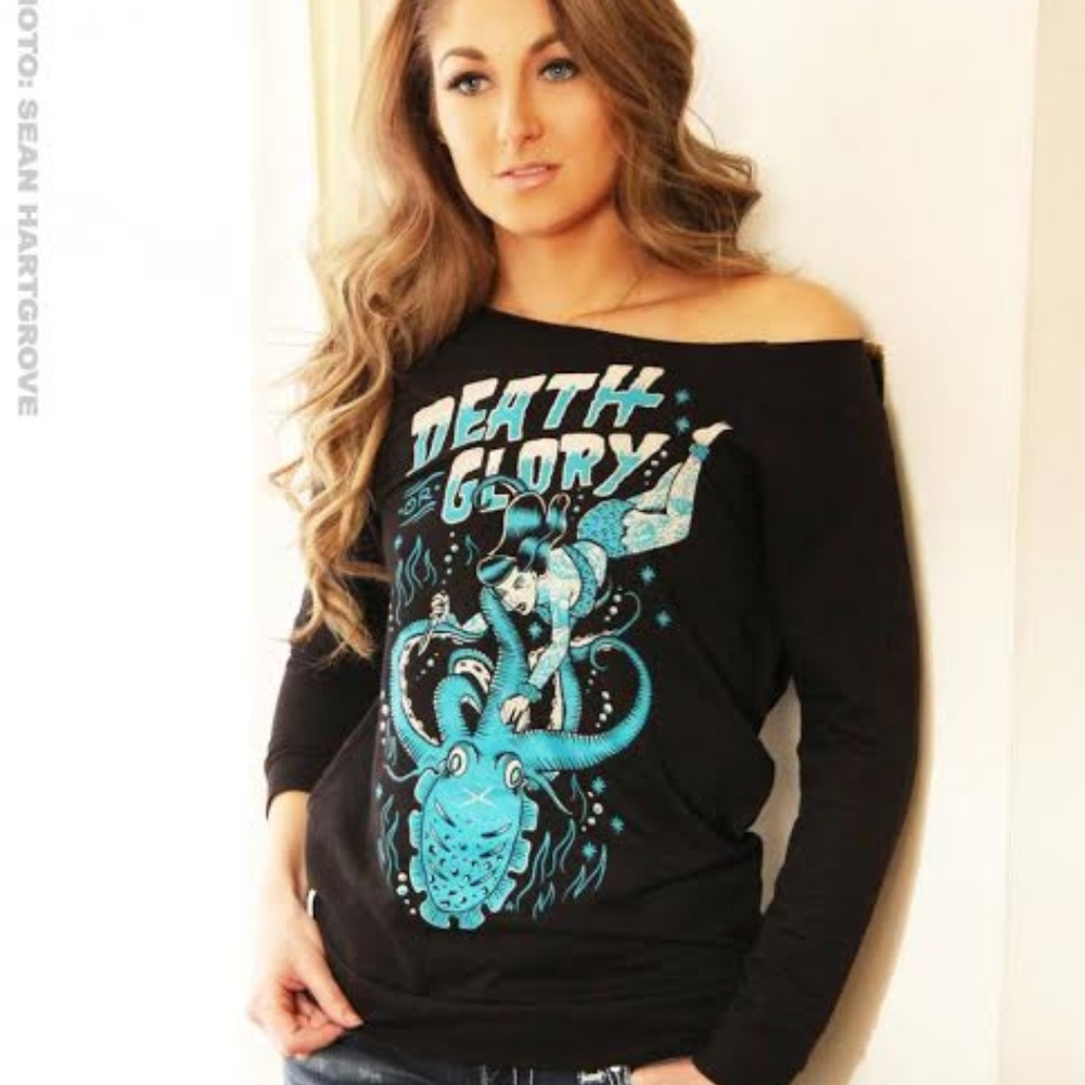 Death or Glory long sleeved top
